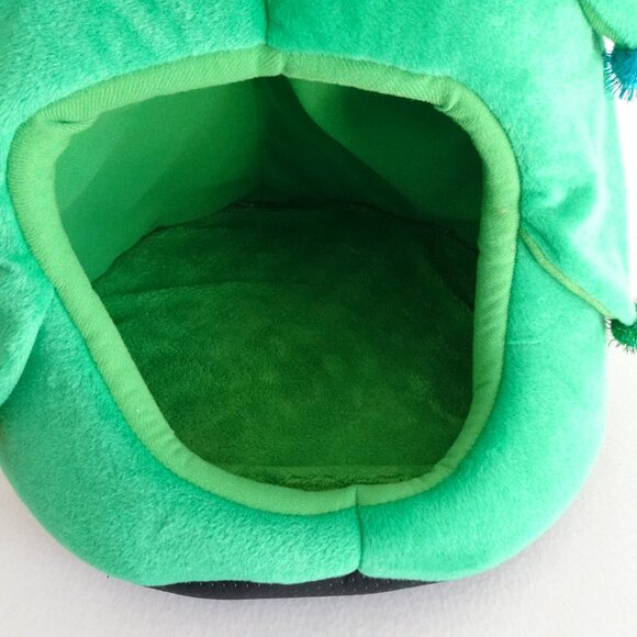 Christmas Tree Dog Cat House Pet Hut Cave Hiding Spot Cozy Area Travel - Picture 8 of 10